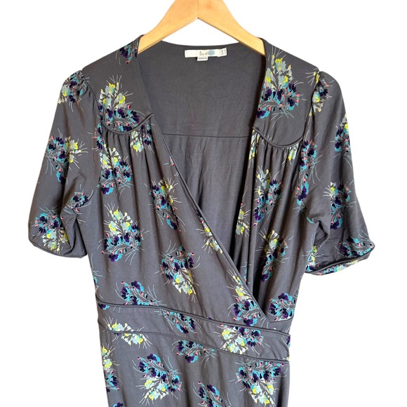 Boden Womens Stretch Knit Gray Floral Wrap Dress Size 14L - Picture 5 of 6